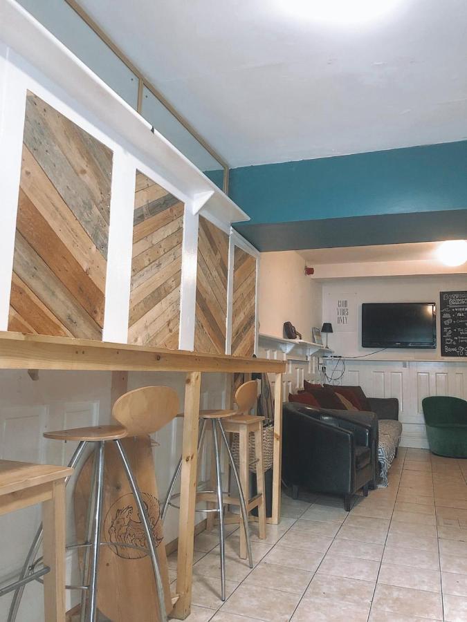 Lahinch -Beach -Surf- Hostel ภายนอก รูปภาพ